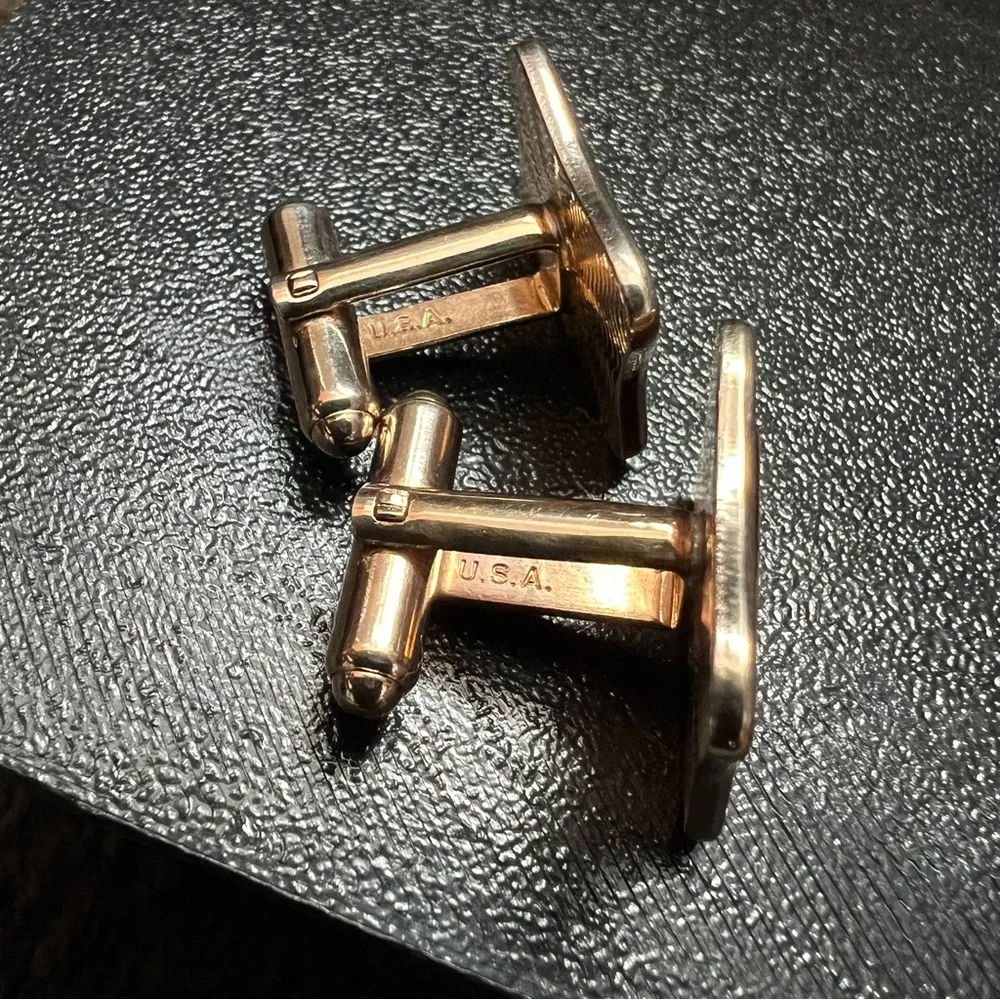 Vtg Hickok Gold Tone Black Enamel Initial “D” Cufflinks